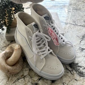 Vans, off white New with tags